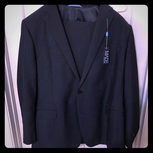 🆕MADE by Cam Newton Suit NWT!